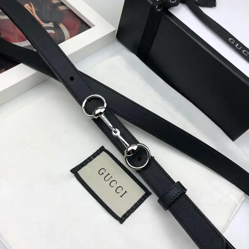 G*u*i s belte 1905bl0319