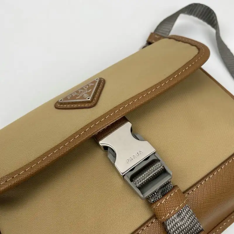 Pra*a bags 206b570132