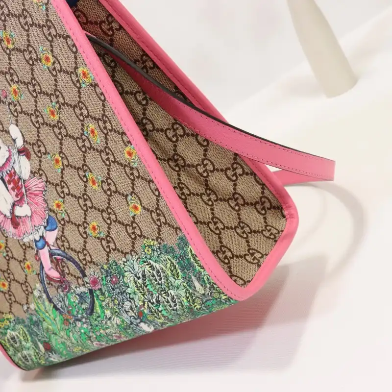 G*u*i bags 2107ya0106