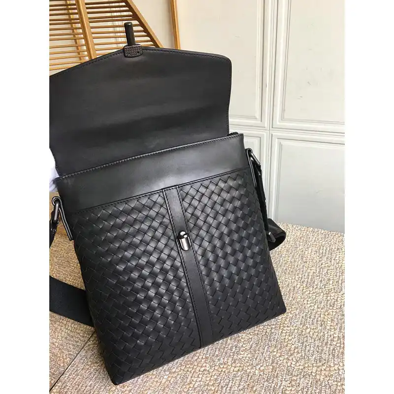 bo*te*ga Ve*ne*ta bag 2108sf0171