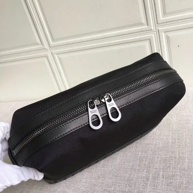 bo*te*ga Ve*ne*ta bag 2108sf0232