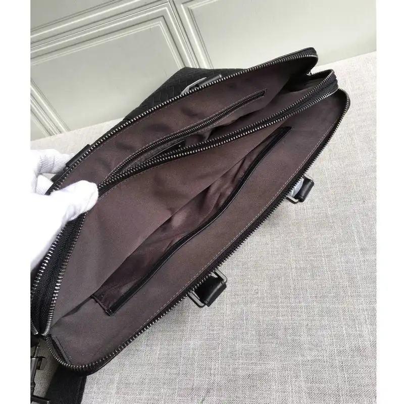 bo*te*ga Ve*ne*ta bag 2108sf0290