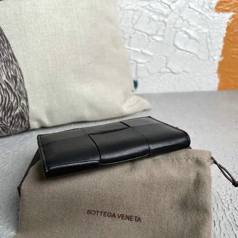 bo*te*ga Ve*ne*ta bag 2108sf0333