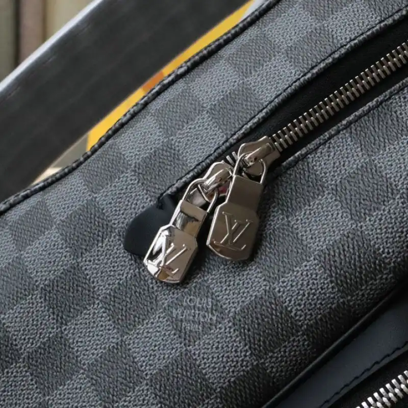LV Bags 2109DJ0036