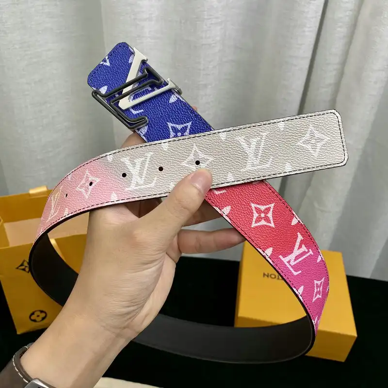 LV Belts 2111XA0039