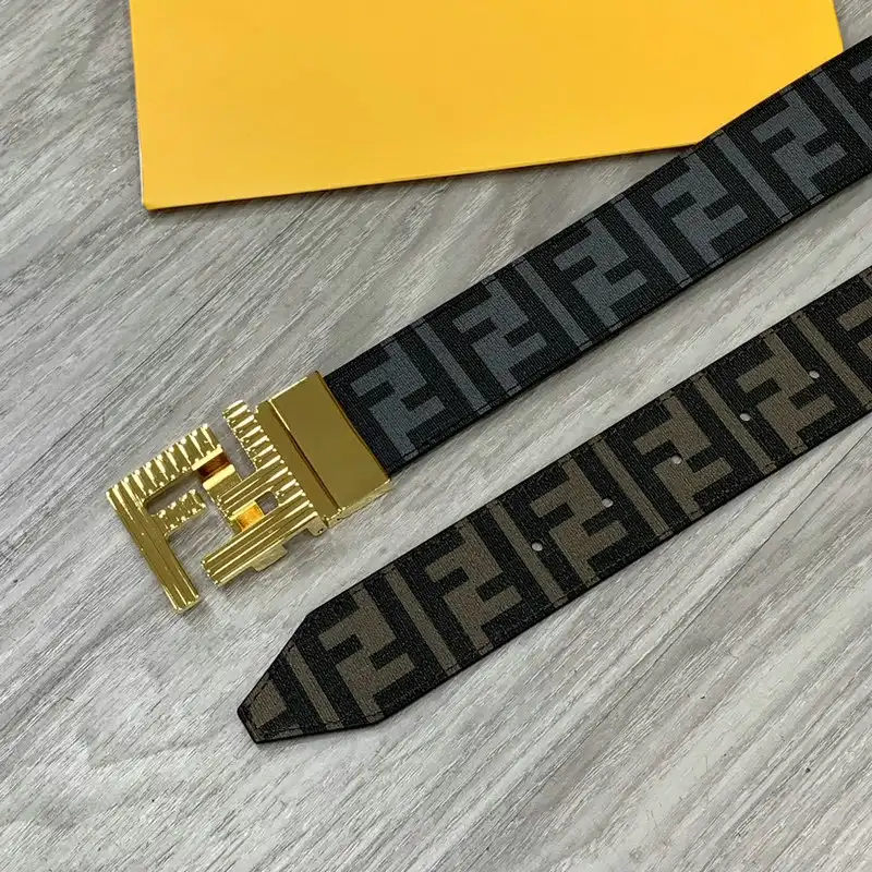F**di belts 2204xa0221