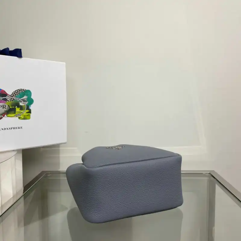 Pra*a bag 2204ya0091