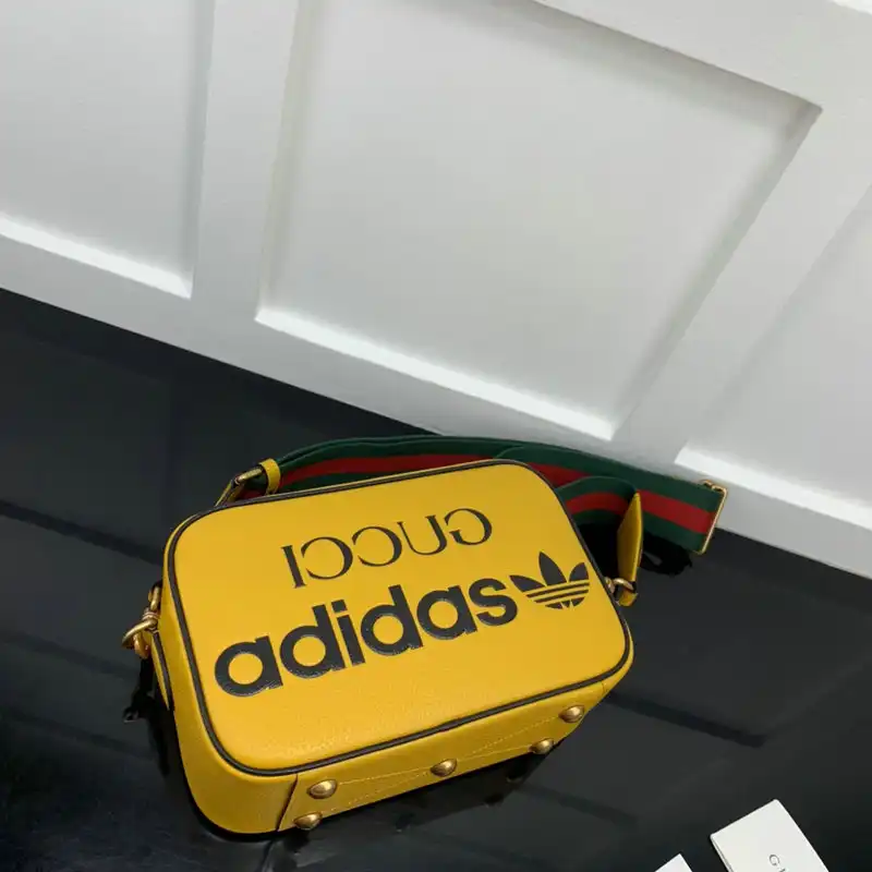 G*u*i bag 2208ya0020