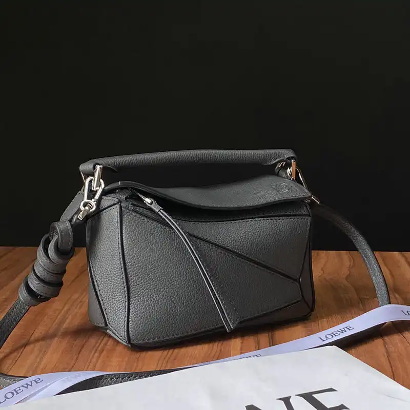 L0ew* bag 2209sw0019