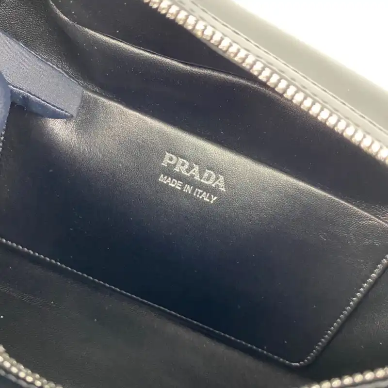 Pra*a bag 2210ya0123