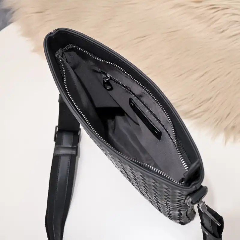 bo*te*ga Ve*ne*ta bag 2306yz0041