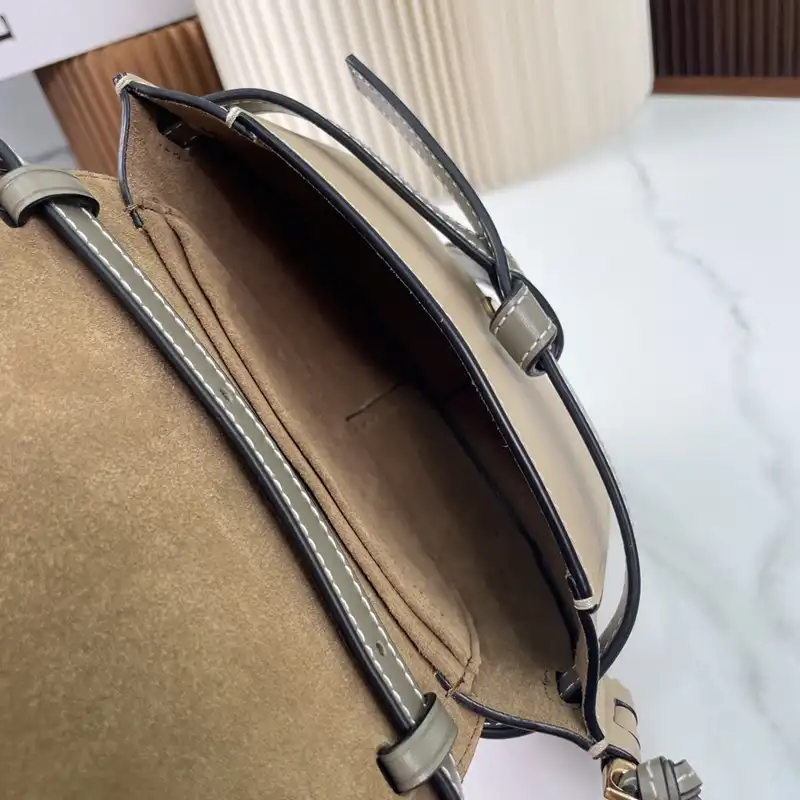 L0ew* bag 2309ya0140