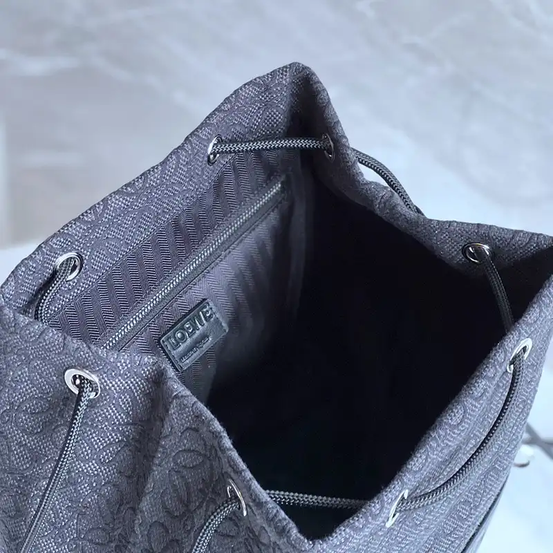 L0ew* bags 2311ya0089