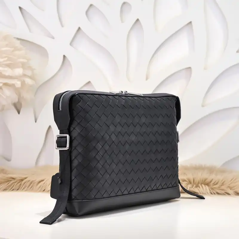 bo*te*ga Ve*ne*ta bags 2401ya0018