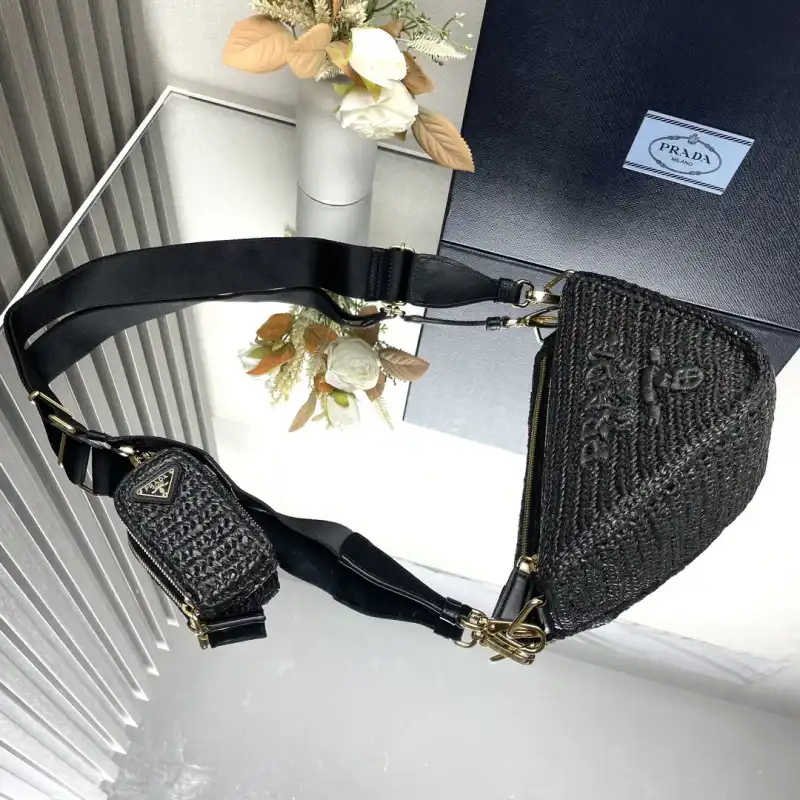 Pra*a bags 2407yz0136