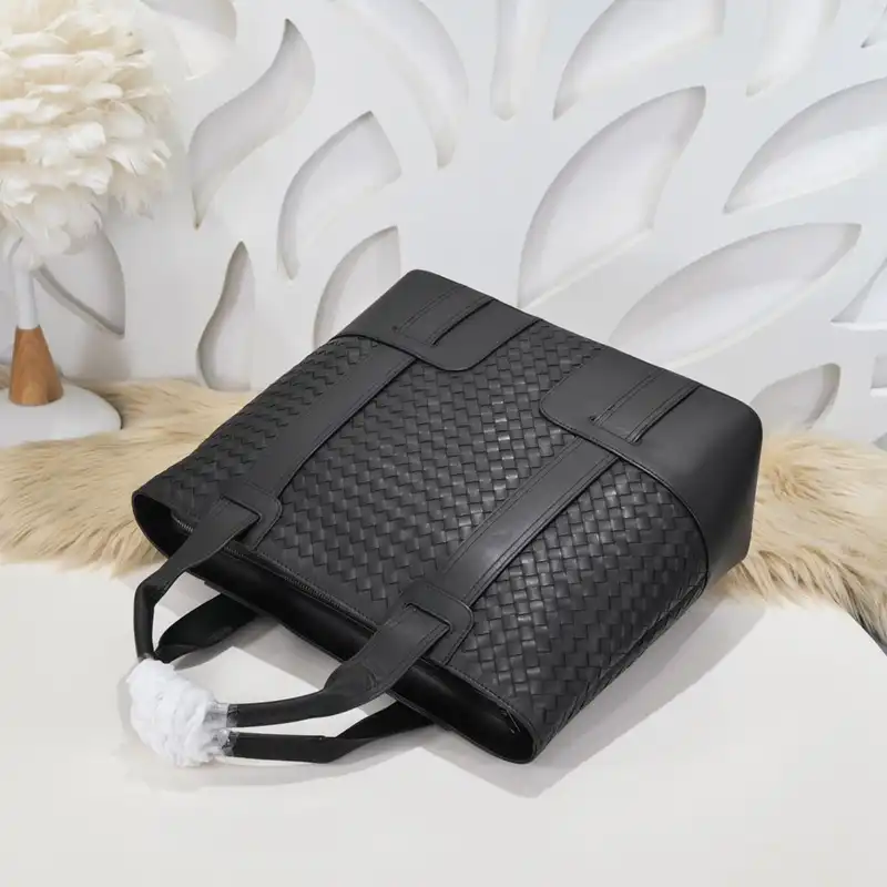 bo*te*ga Ve*ne*ta bags 2411ya0053