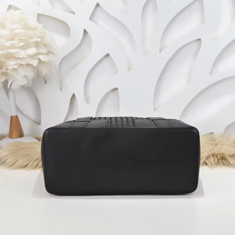 bo*te*ga Ve*ne*ta bags 2411ya0053