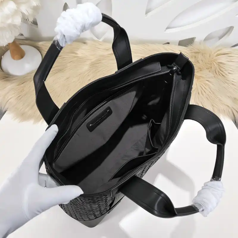 bo*te*ga Ve*ne*ta bags 2411ya0053