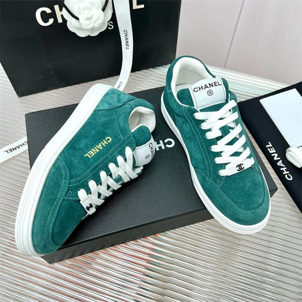 minimalist Ch*el 2158