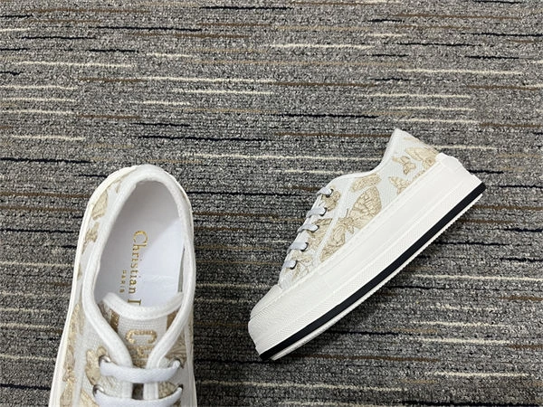 Premium Dr Walk Sneaker 1371