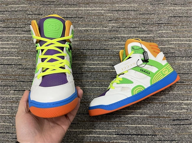 G*u*i high top sneaker sleek 205