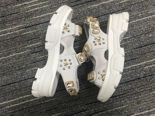 G*u*i sandals techfriendly 362