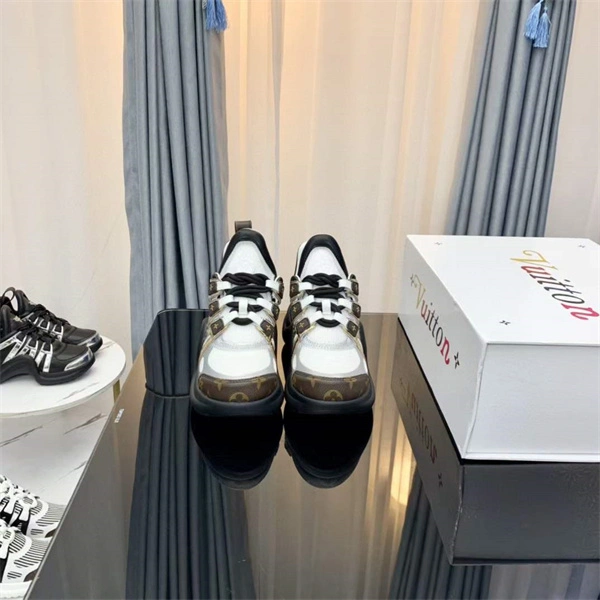 Cozy LV1 Archlight 1958