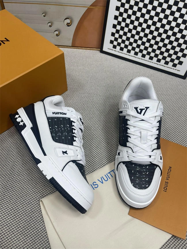 Lv Trainer Sneaker Neat 2114