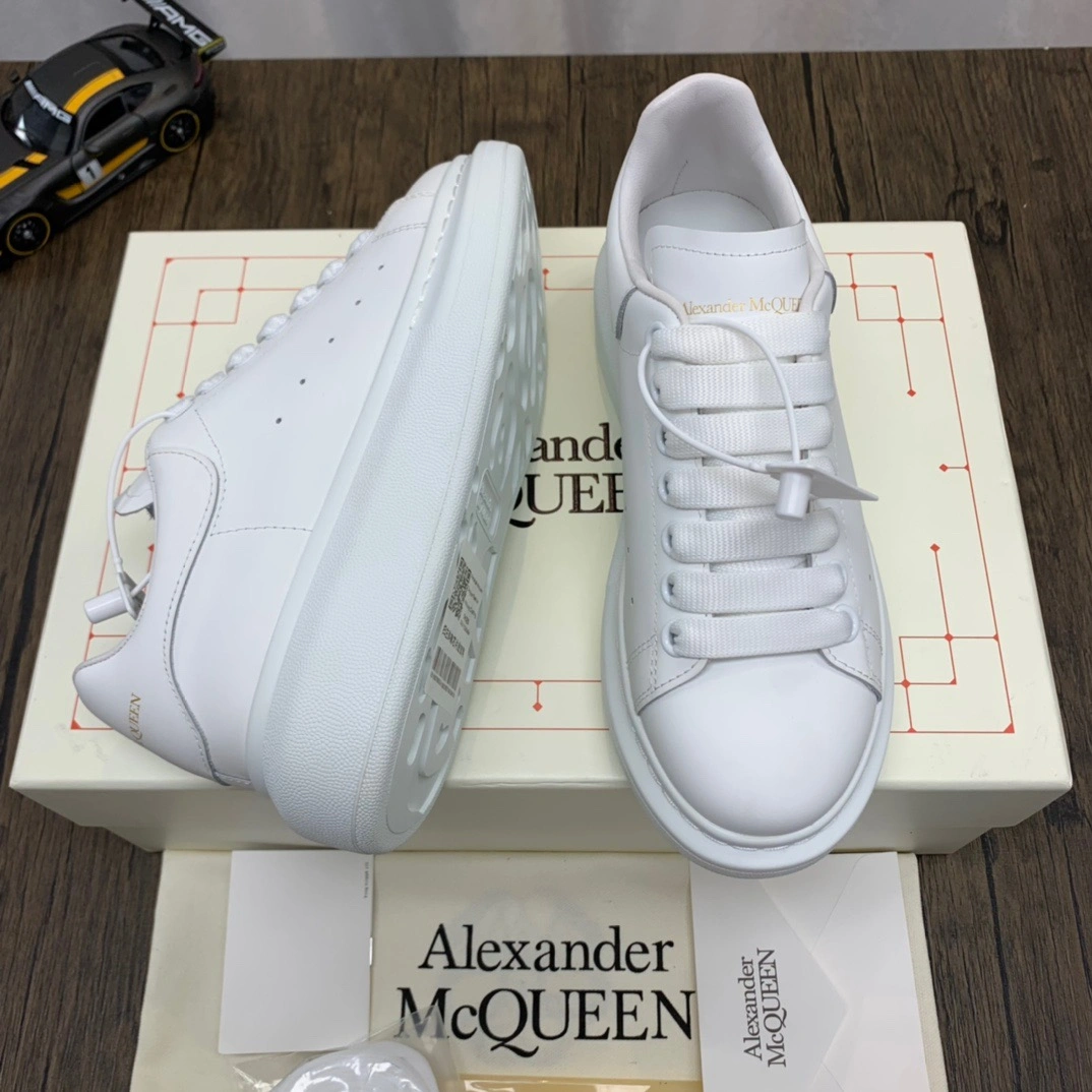 McQuen White 553680WHGP Stylish 2497