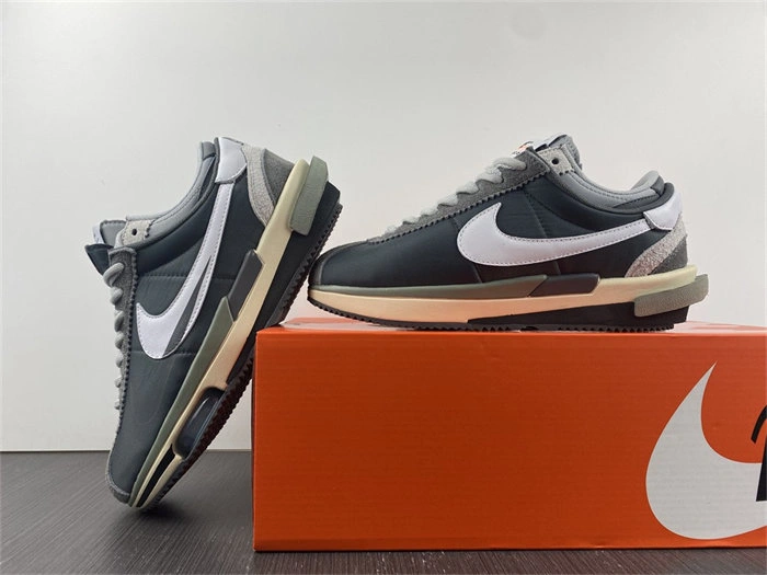 nike cortez 4.0 sacai grey dq0581- S*pportive 5220