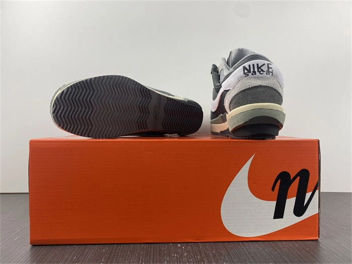 nike cortez 4.0 sacai grey dq0581- S*pportive 5220