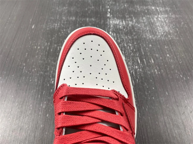 OFF-WHITE x Travis Scott x Air Jordan 1 OW DM7890- GoAnywhere 4569