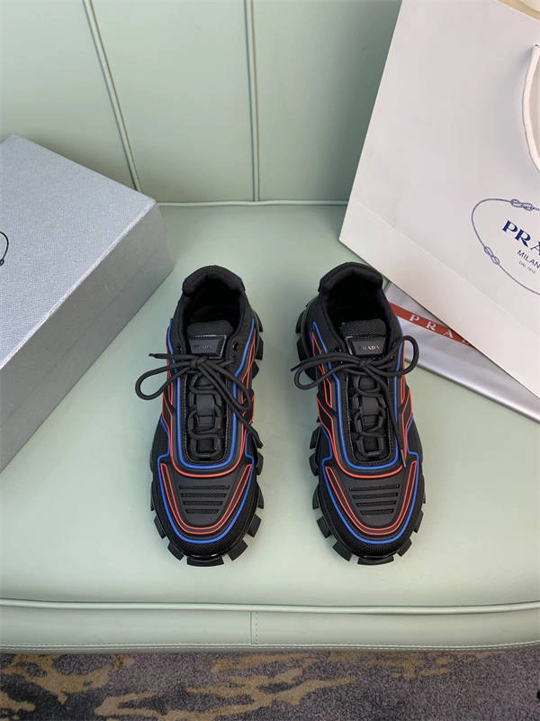 welldesigned Pra*a 3220