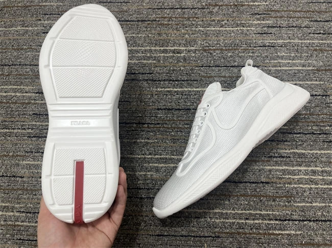 snug Pra*a cup sneakers 3290