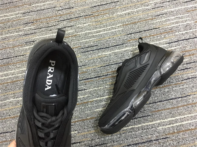 affordable Pra*a sneaker 3386